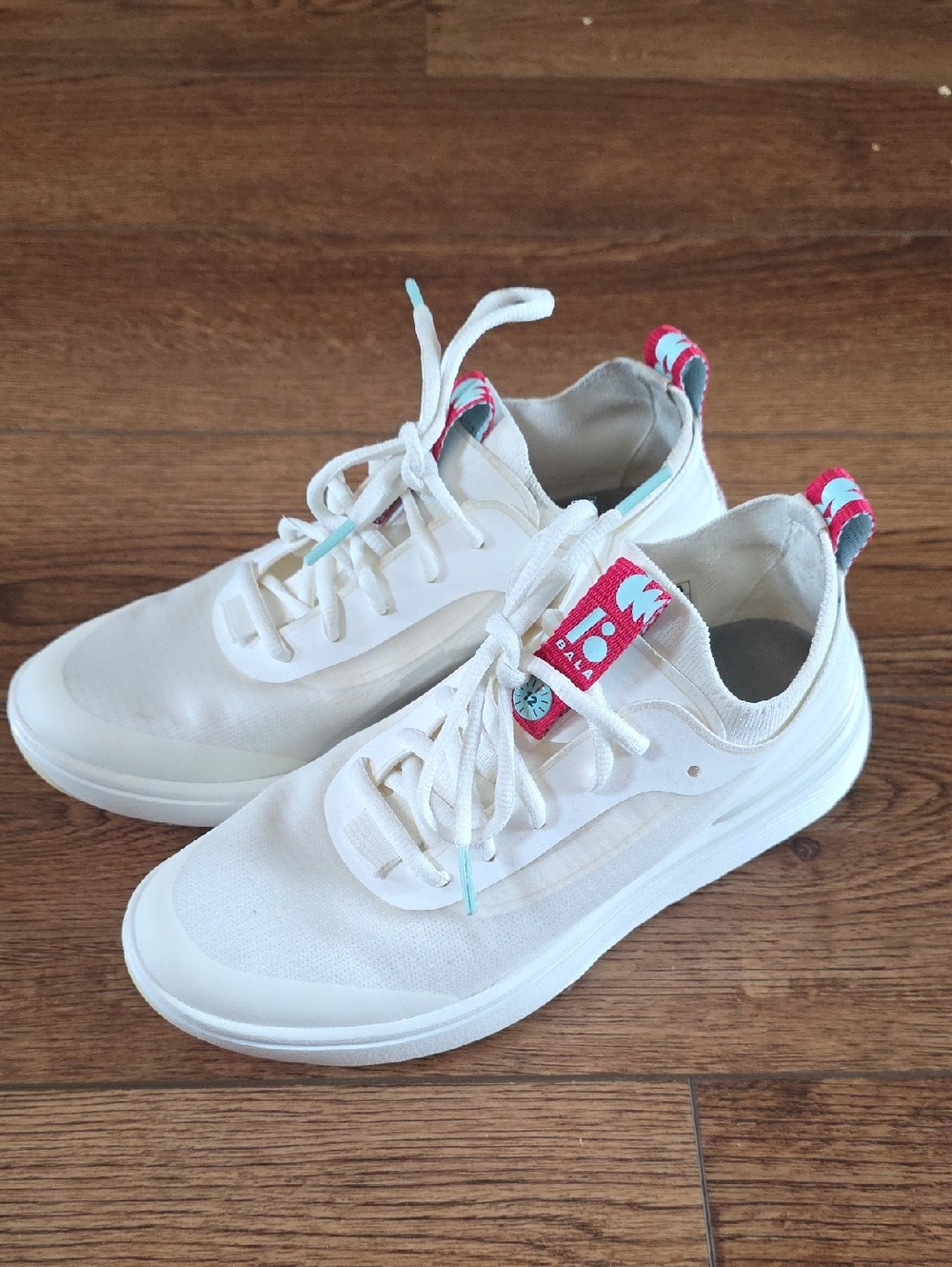 Bala 12 White Sneakers with Pink & Aqua Accents